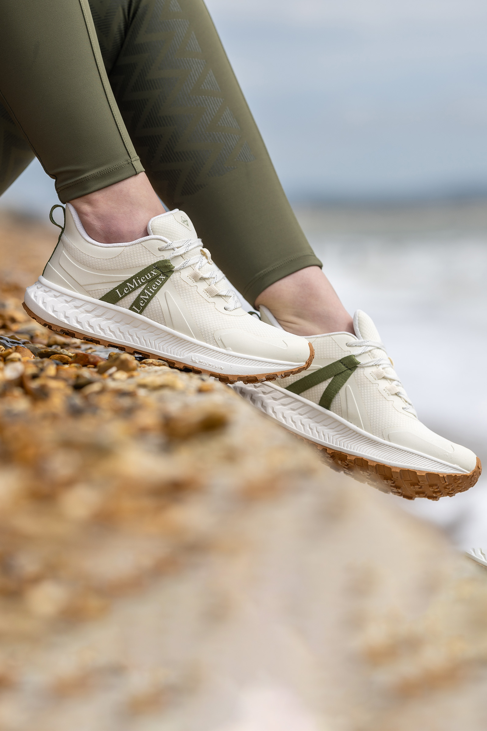 Deportivas Impermeables LeMieux Trax