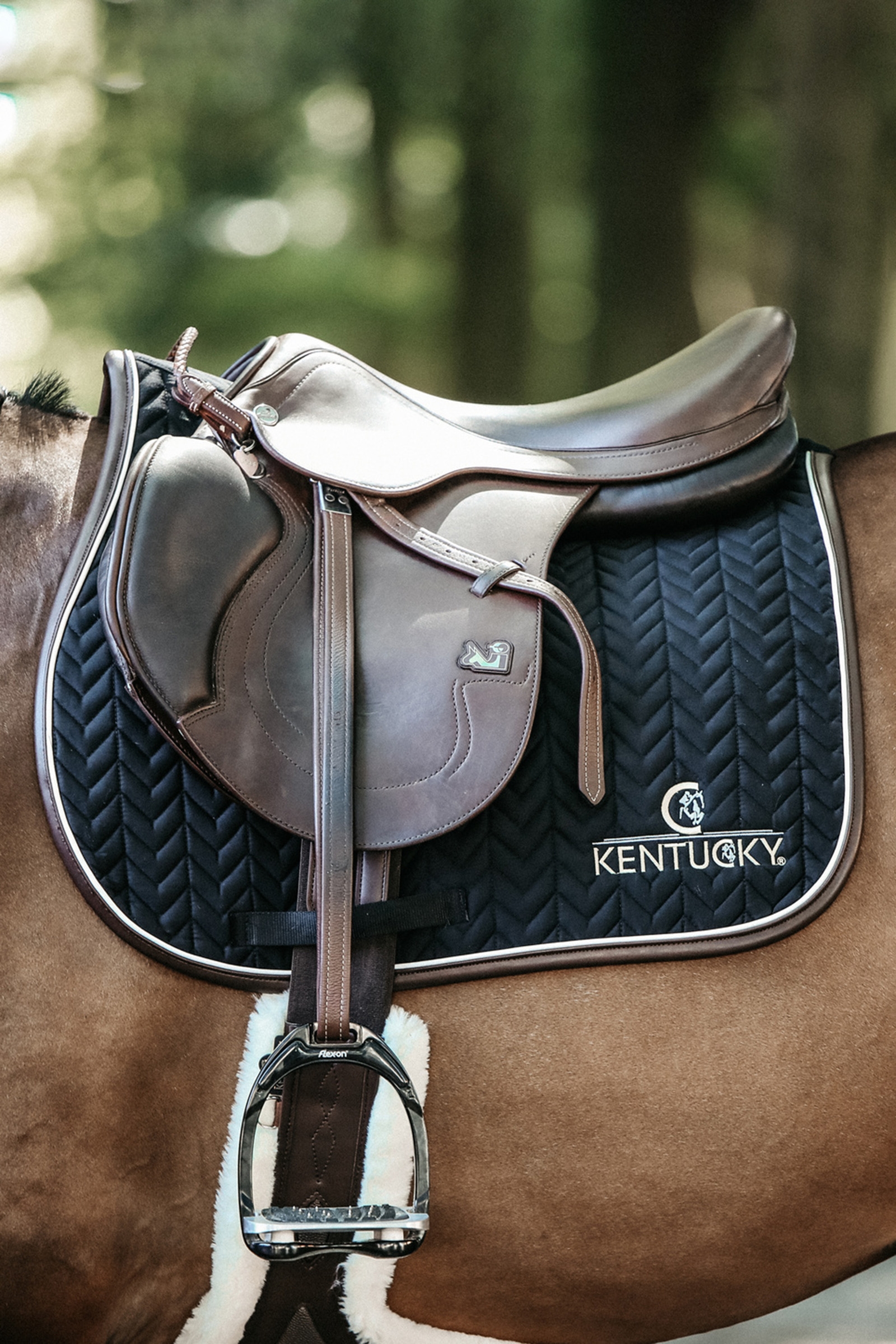 Kentucky Horsewear Saddle Pad Cuero Fishbone Jumping