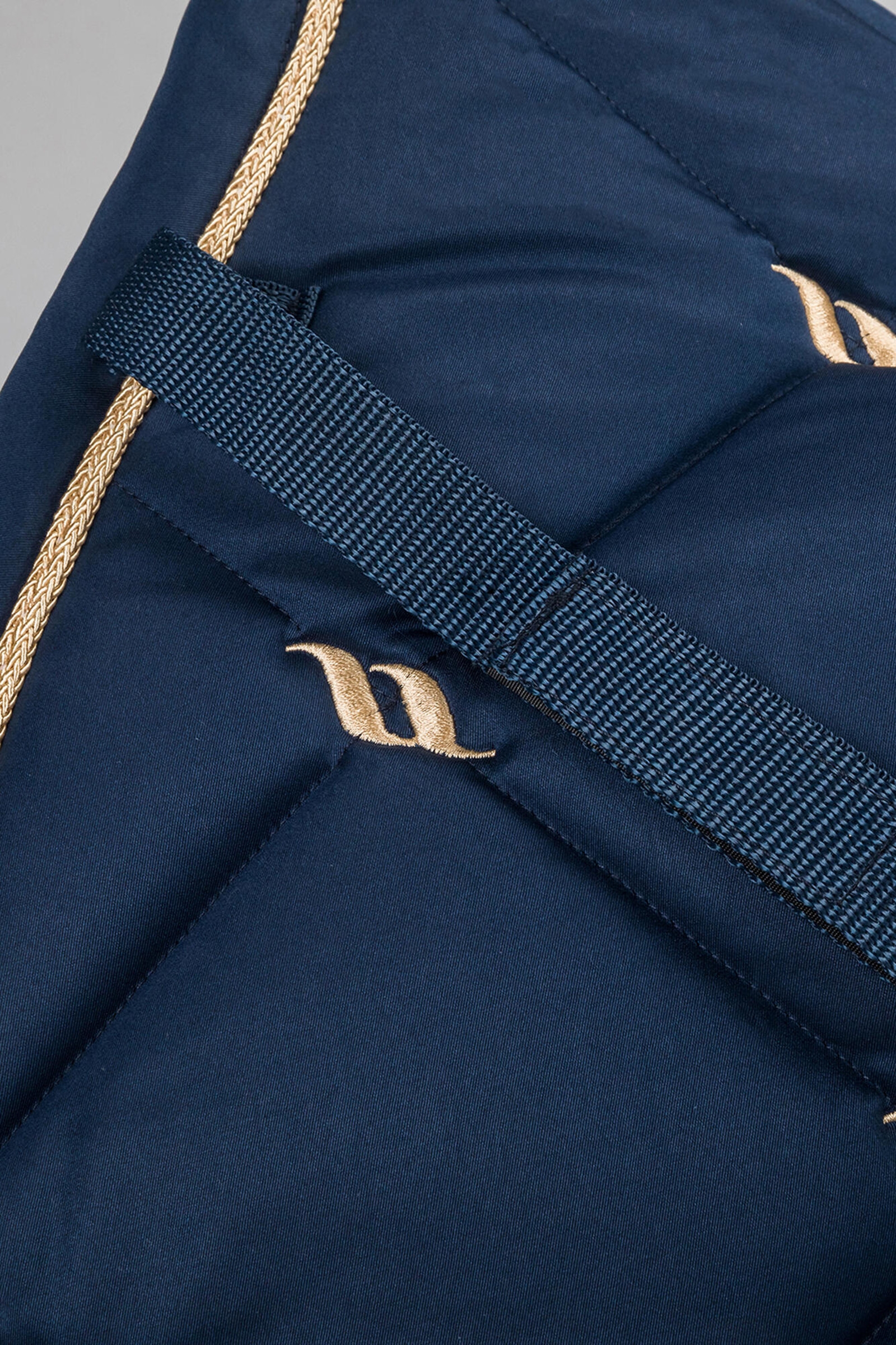 Blue Nights Back on Track Nights Collection  Mantilla de uso general