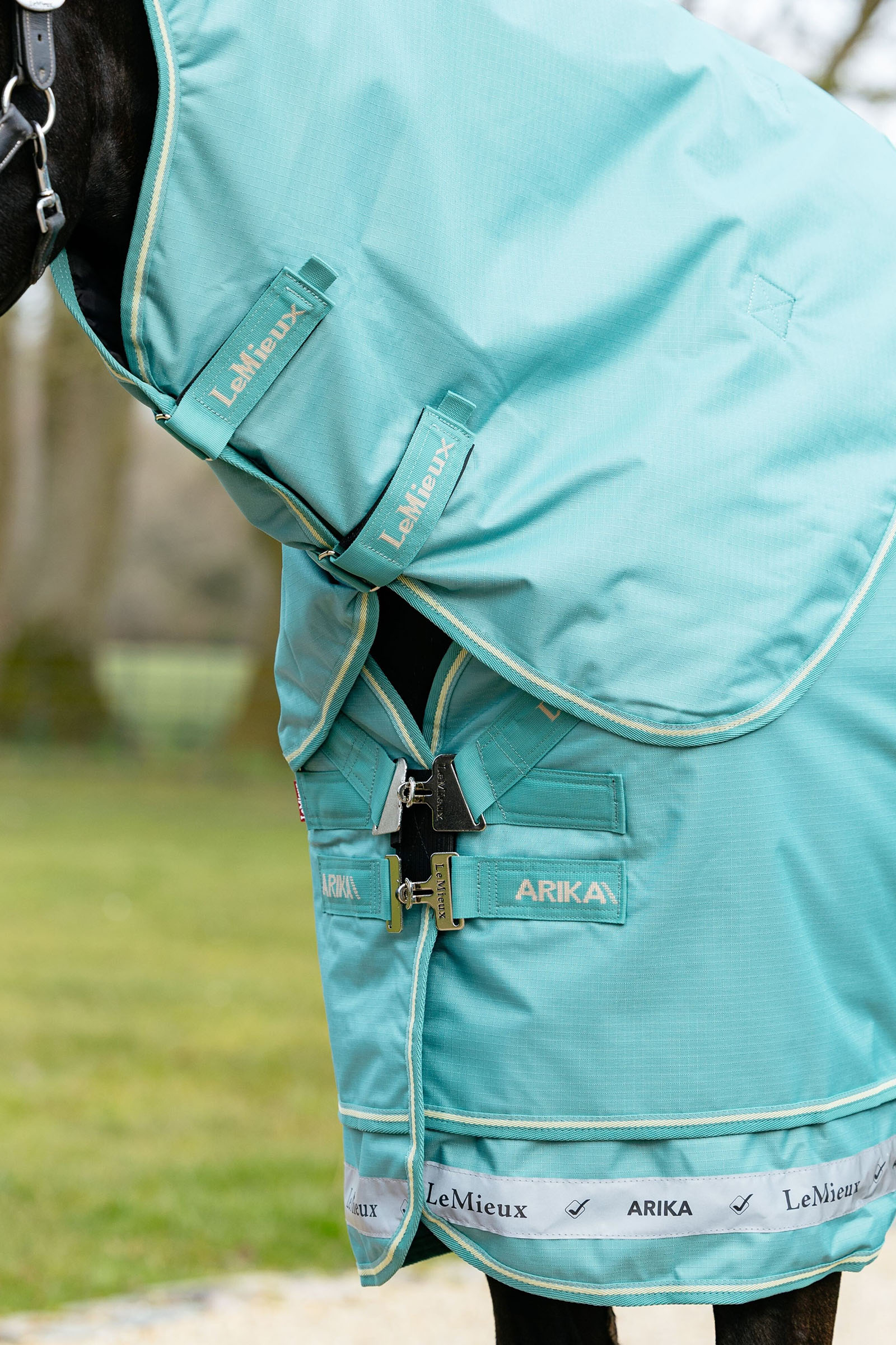 LeMieux Arika 600D Manta de Exterior con cuello desmontable, 0g