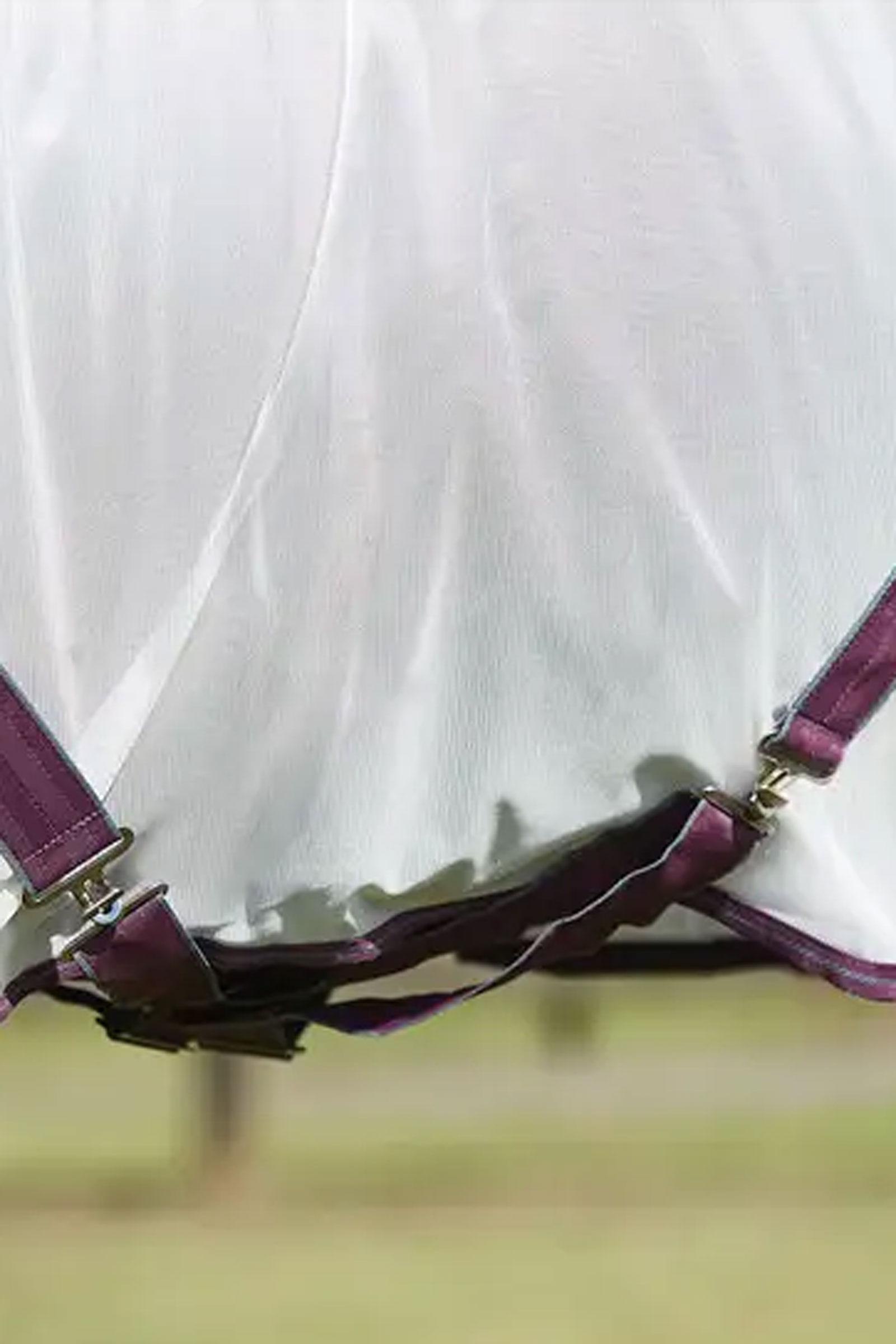 Manta Anti-Moscas con Cubre Cuello Fijo Weatherbeeta Comfitec Essential Mesh II