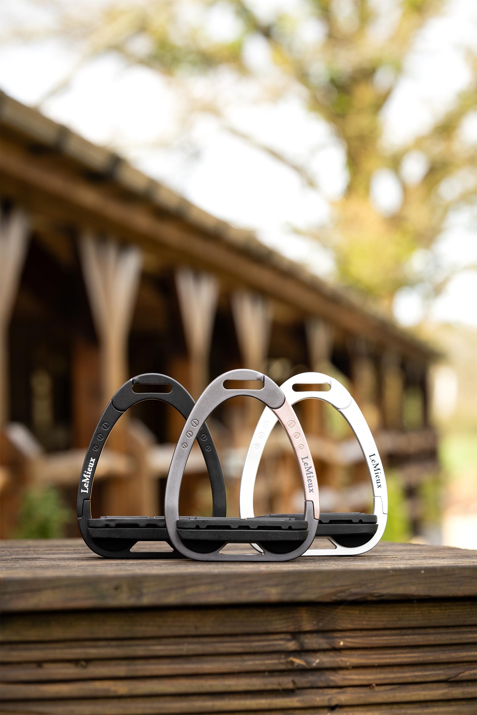 LeMieux Junior Vector Balance estribos