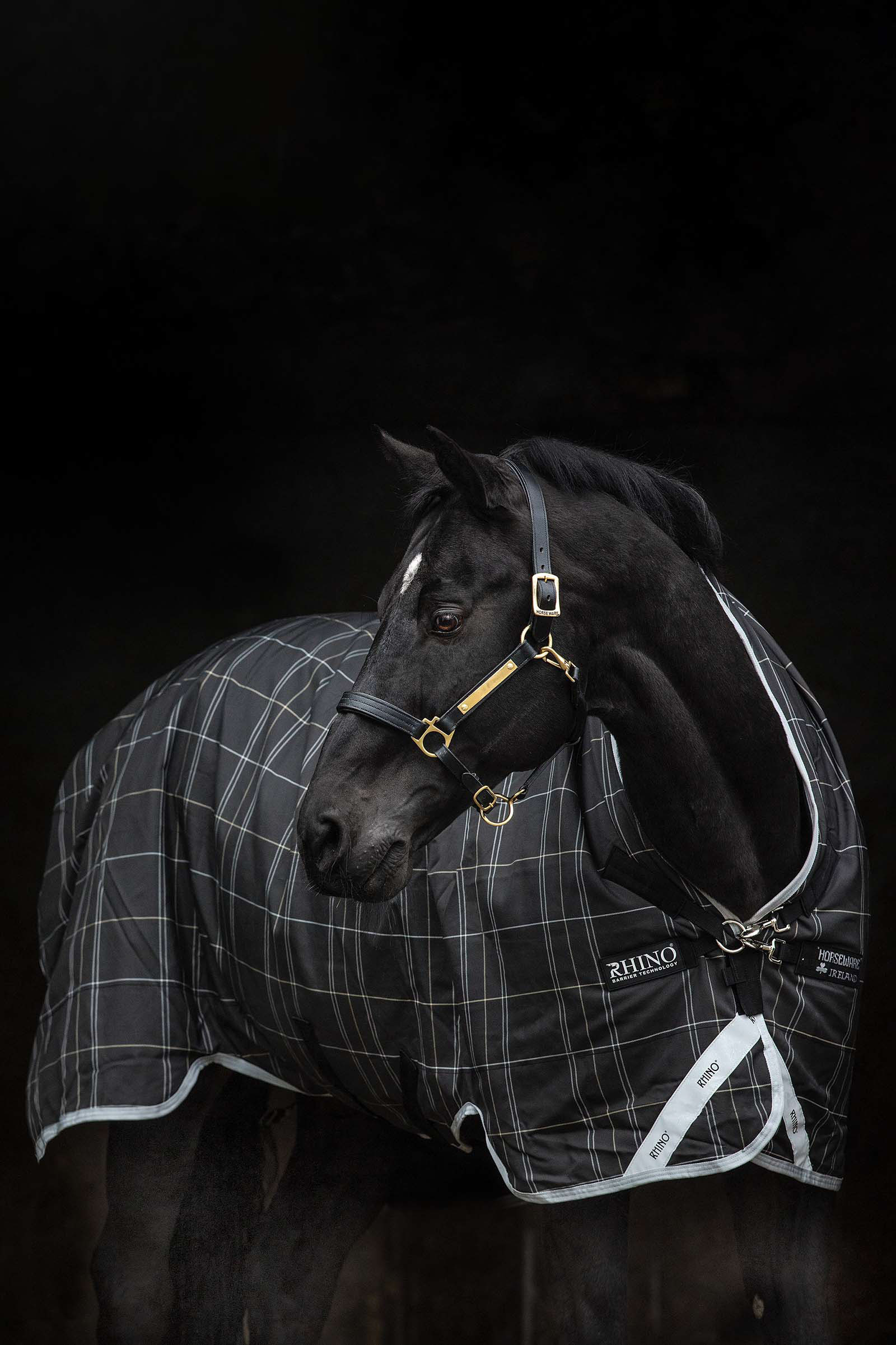 Manta de Exterior pesada Múltiple Capa Horseware Rhino Wug, 450g