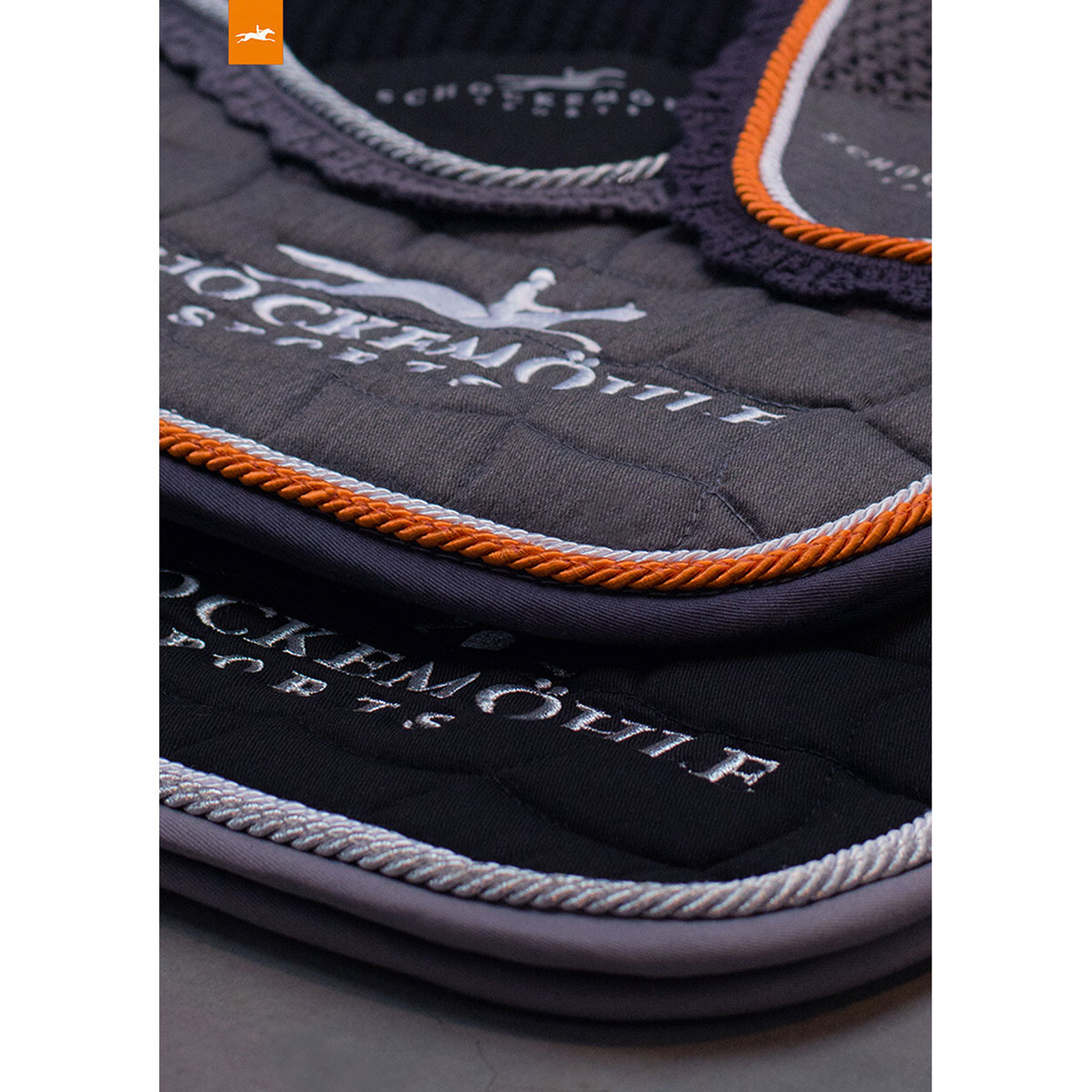 Schockemöhle Sports  Dynamite DL, Mantilla Doma clásica con logo