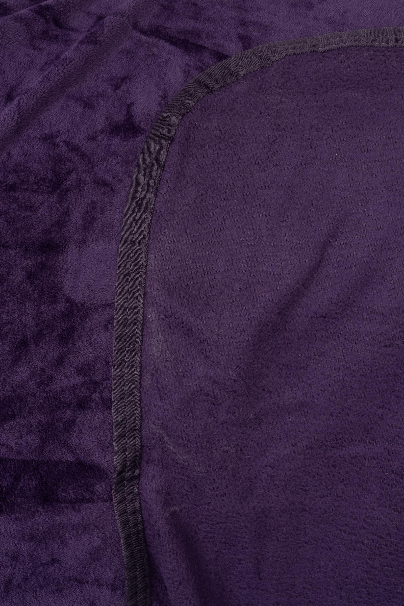 Manta Polar con Cuello de Piel HorzeLincoln