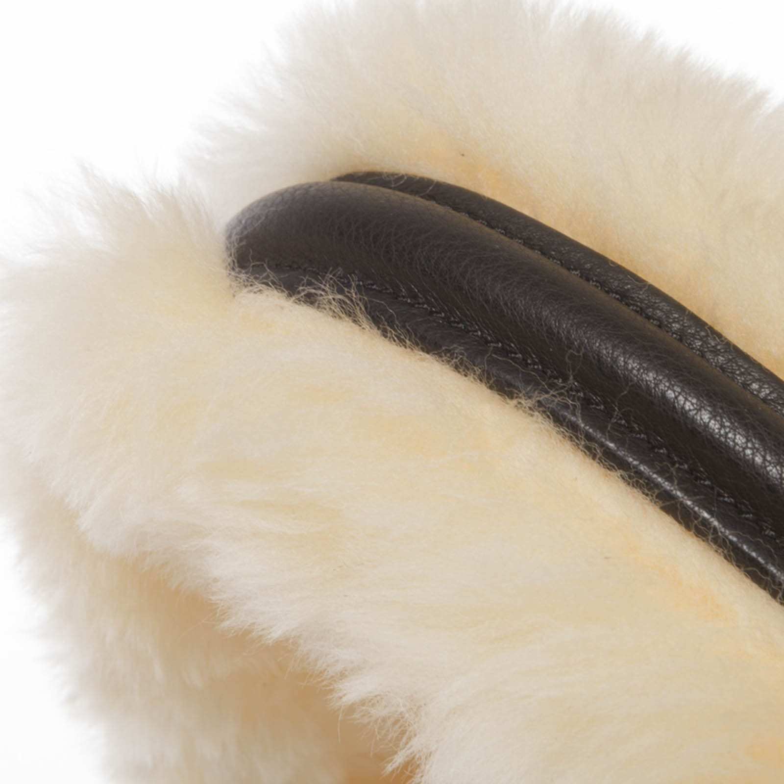 Halter de cuero maravilloso Kavalkade con piel de oveja