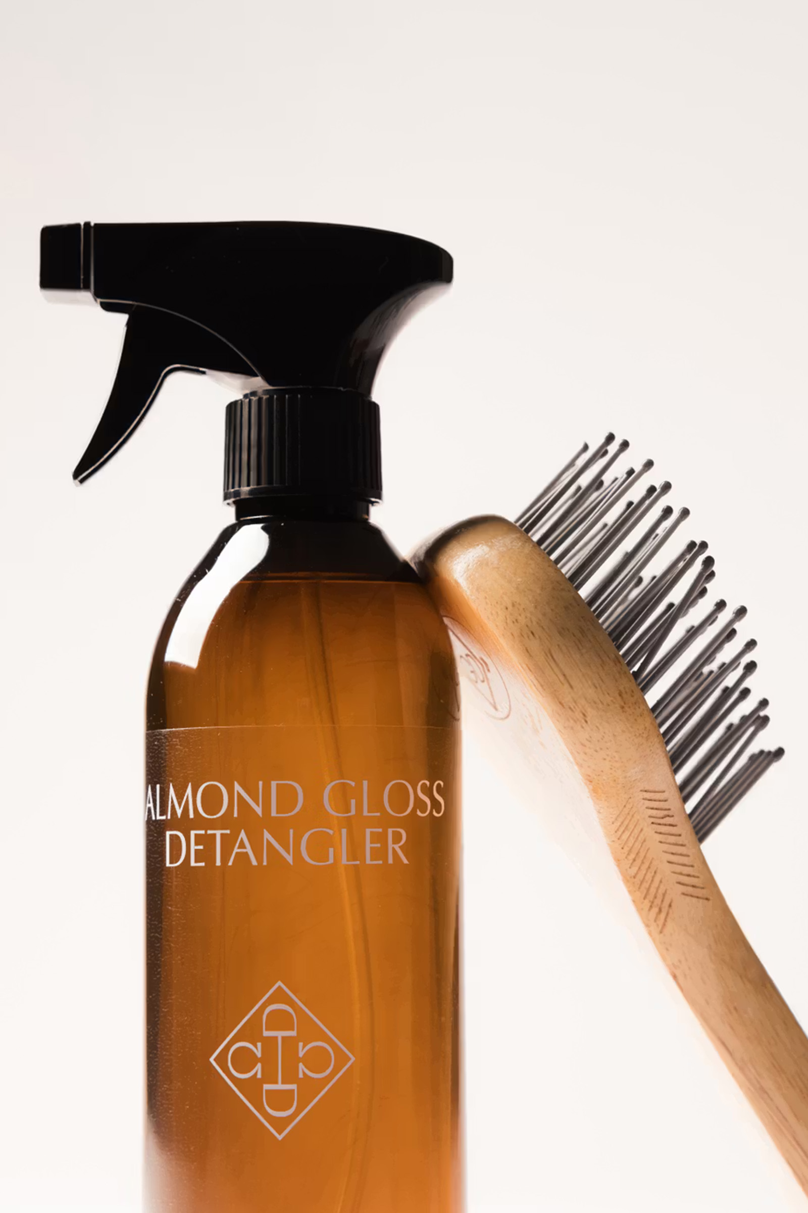 Grooming Deluxe Almond Gloss desenredante, 500 ml