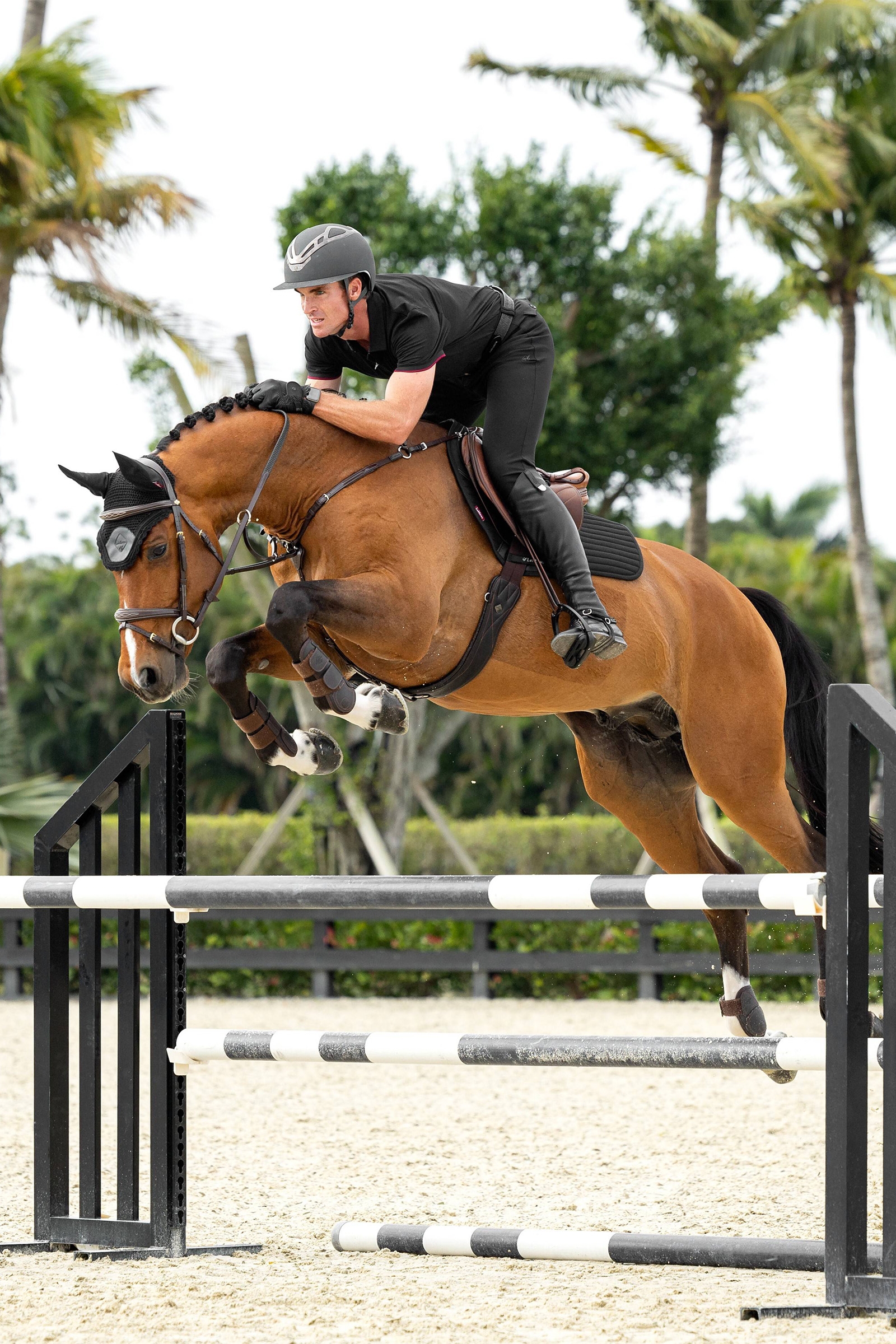 LeMieux Soft Shell Antideslizante Euro Saltando Montura