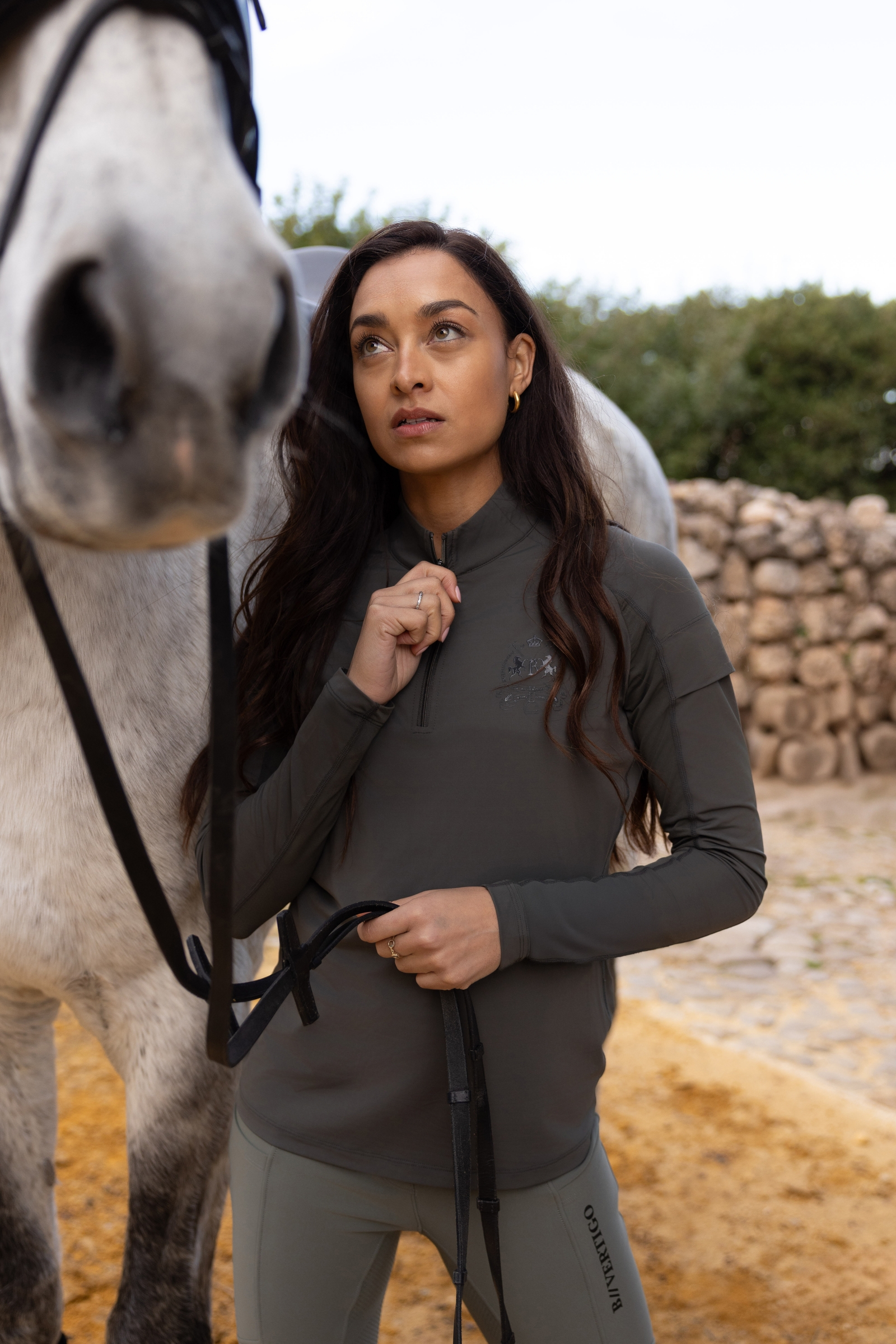 B Vertigo Odina camiseta de entrenamiento para mujer, UPF 40+