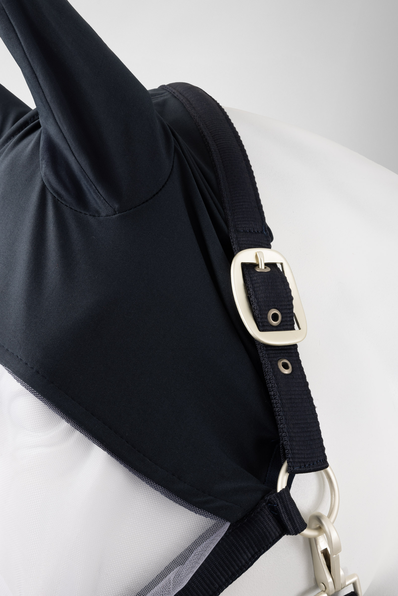 Horze Paso Fino cabezada cuadra con m&aacute;scara anti-moscas  