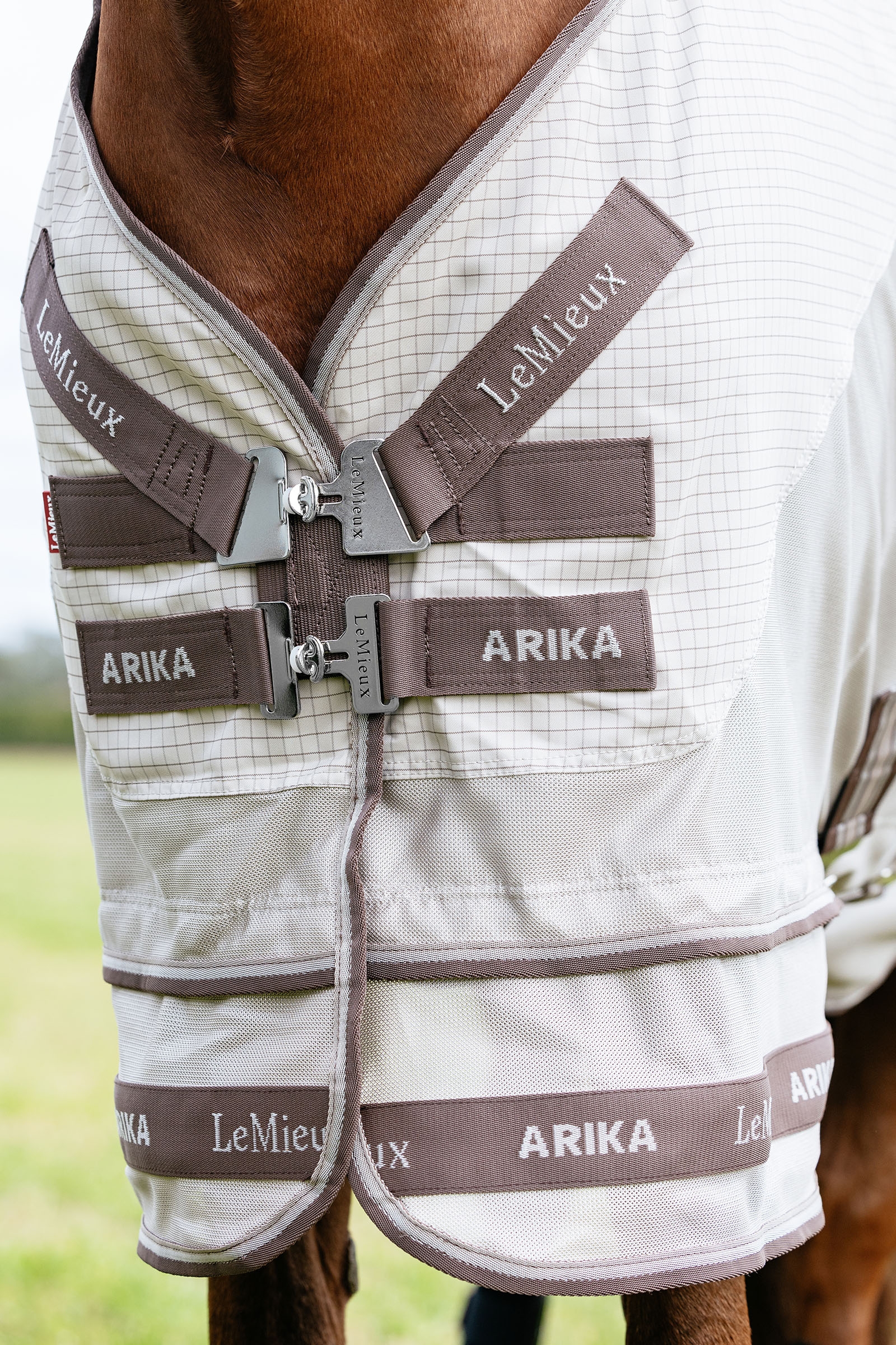 LeMieux Arika 450D Sunstopper manta de exterior con cuello desmontable, 0 g