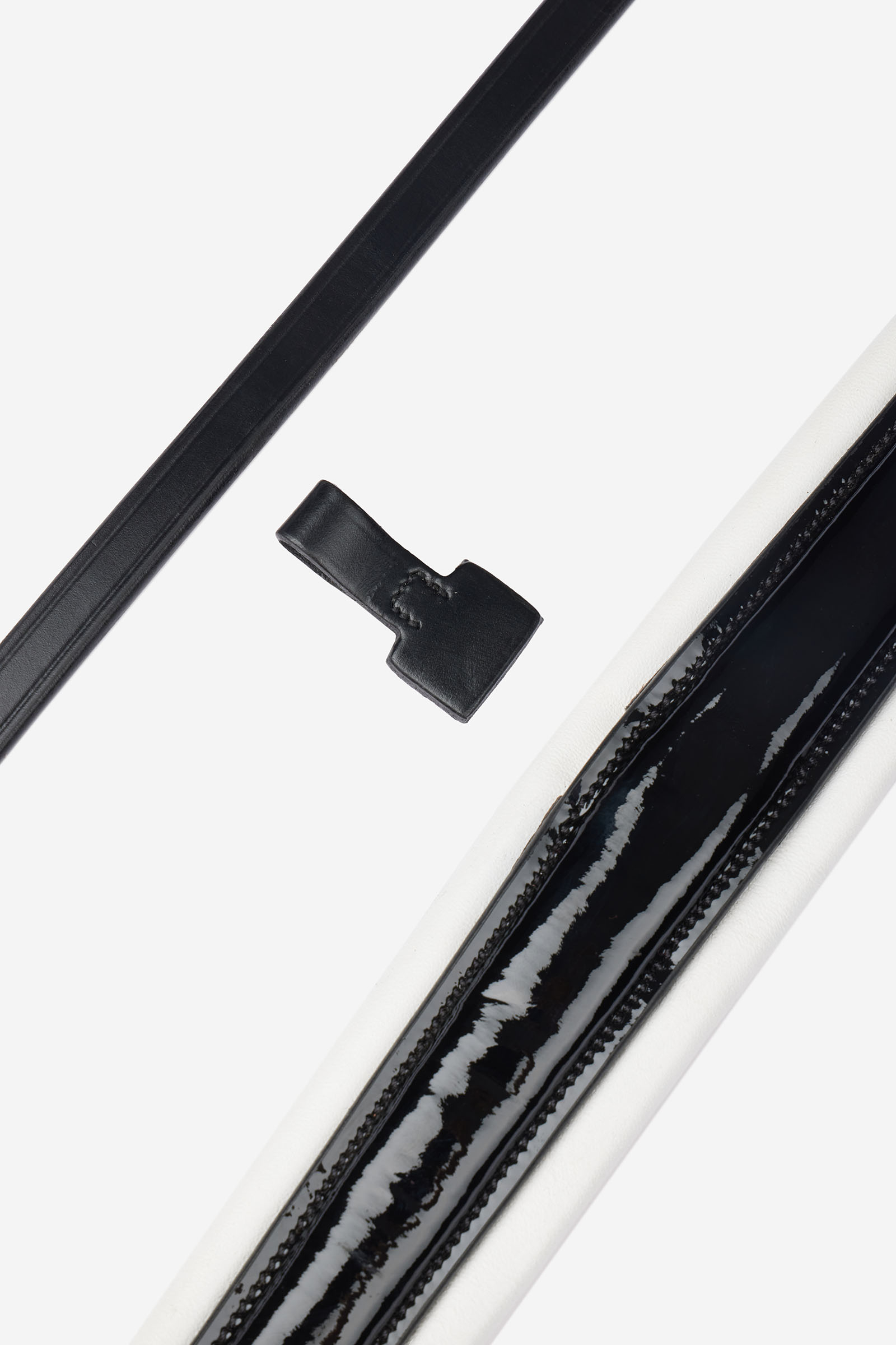 LeMieux Kudos Brida de Doma de Cuero Charolado