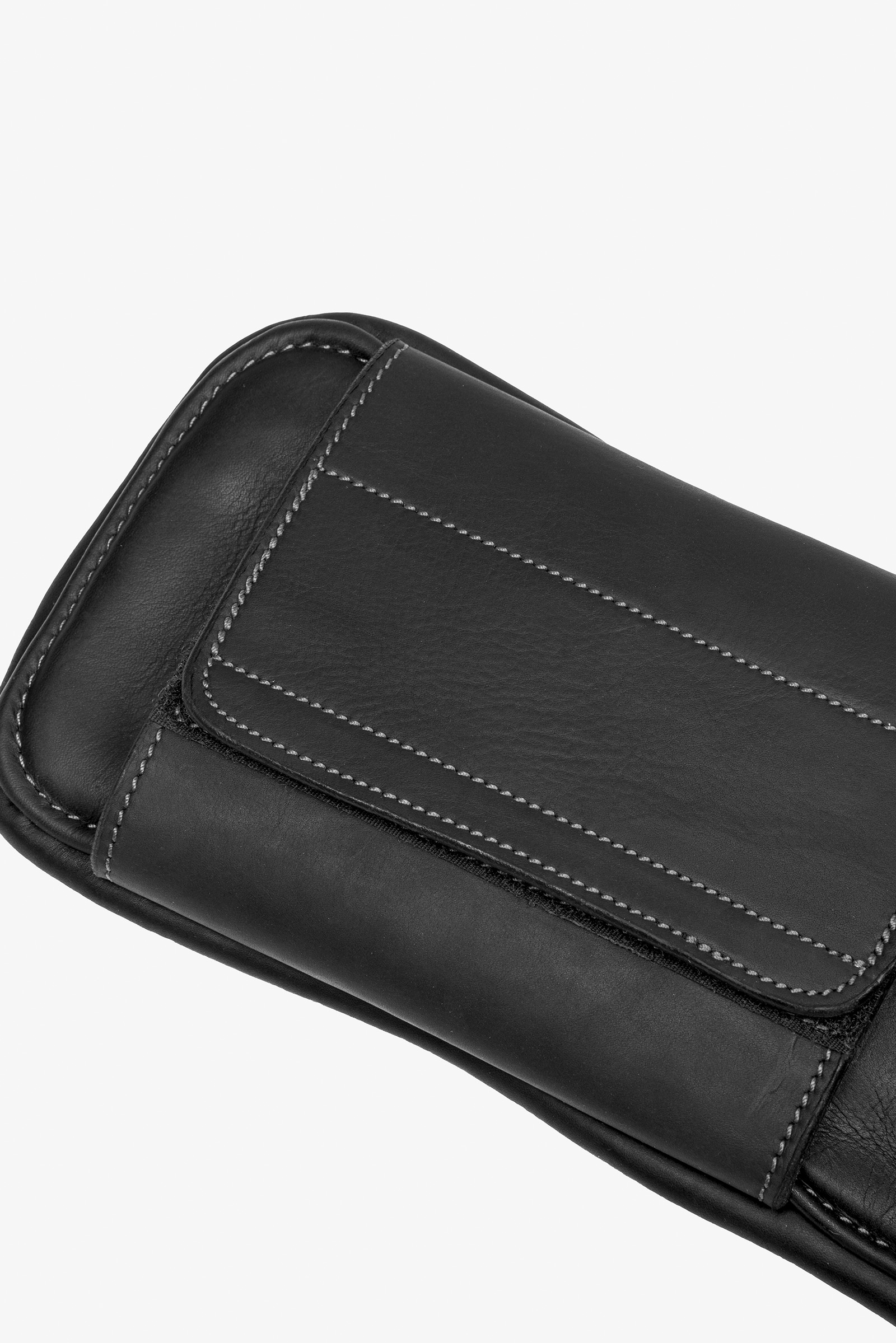 Cincha Barriguera Corta Anatómica con Imán LeMieux Gel-Tek