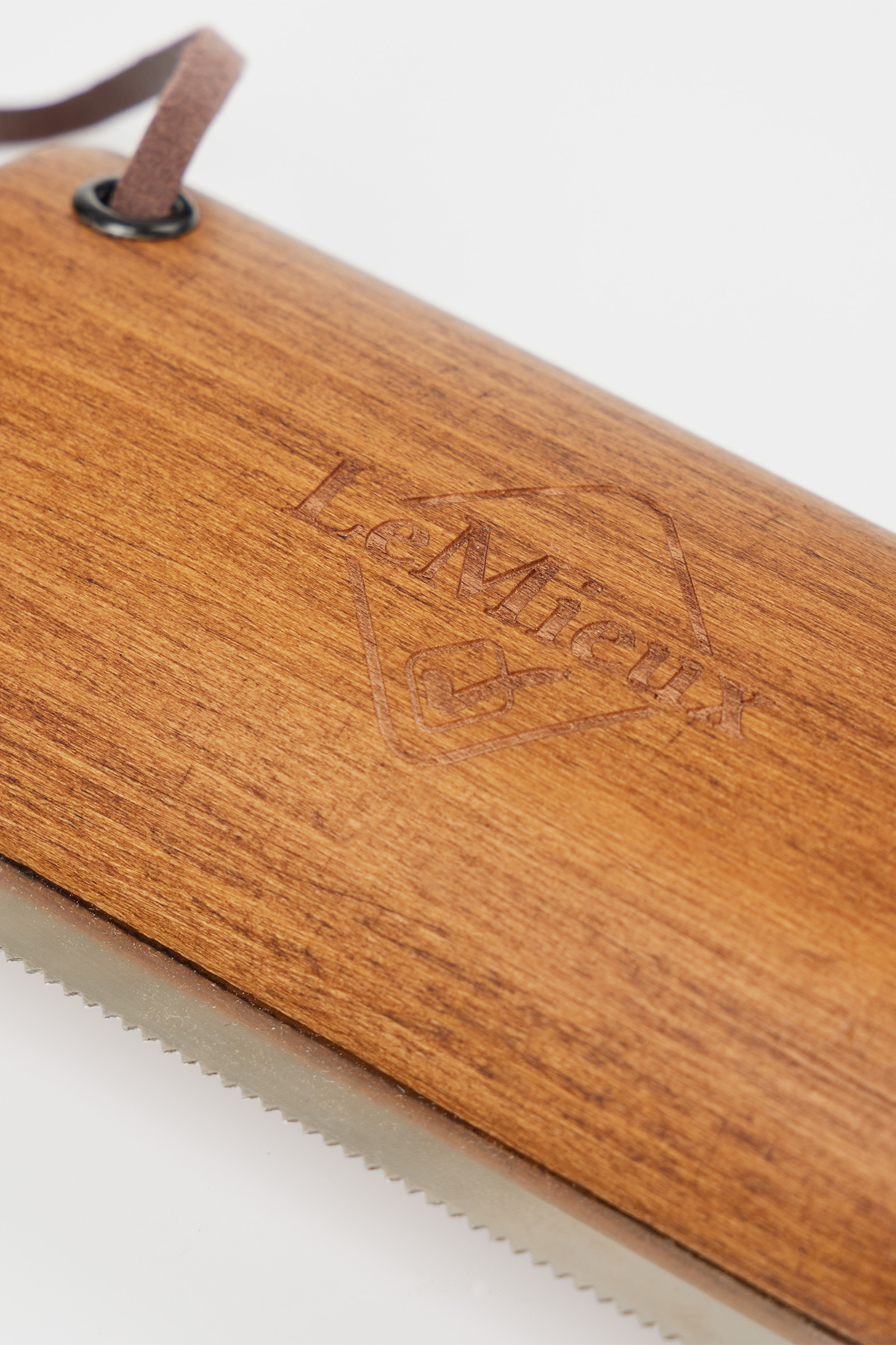 Peine para mudar de ropa artesanal LeMieux