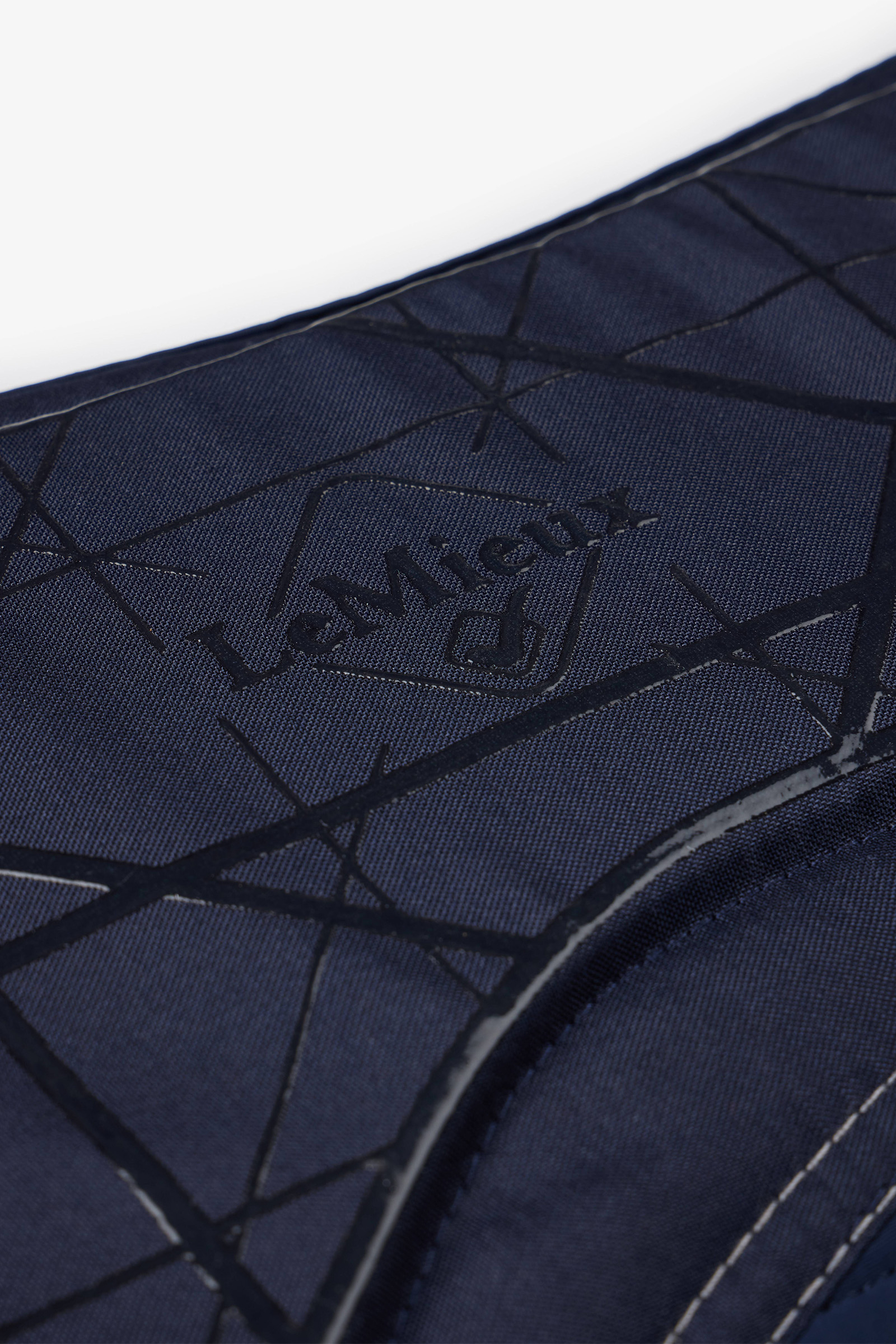 LeMieux Soft Shell Antideslizante para Montura de Doma