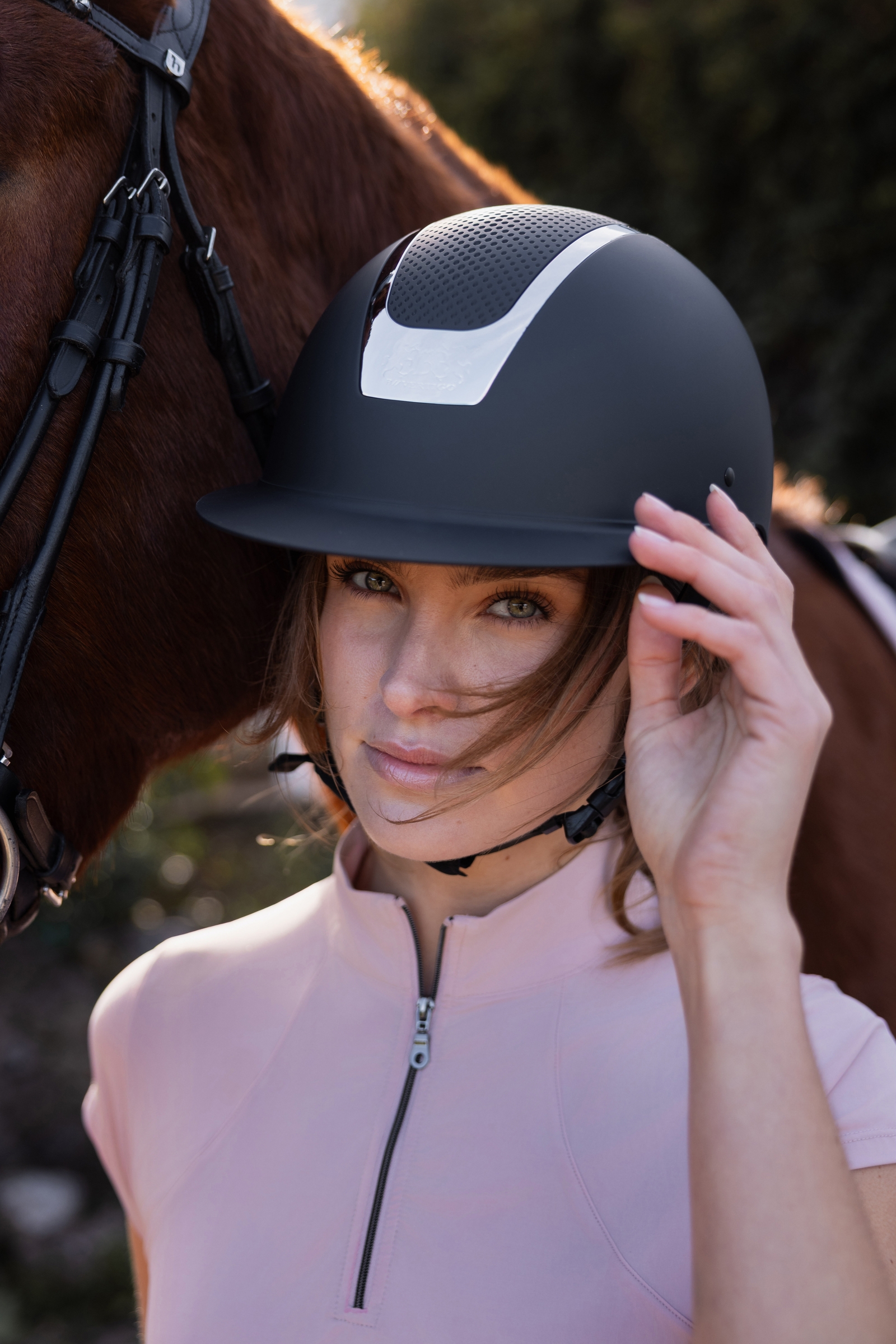 B Vertigo Casco de Equitación con Tecnología MIPS II Majoris