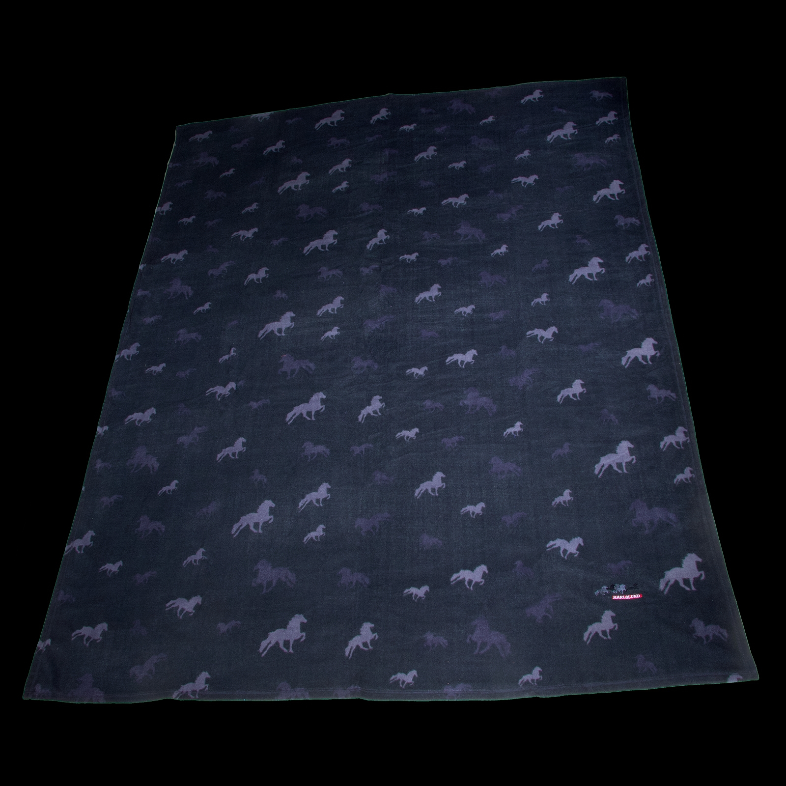 Manta polar Karlslund con caballos