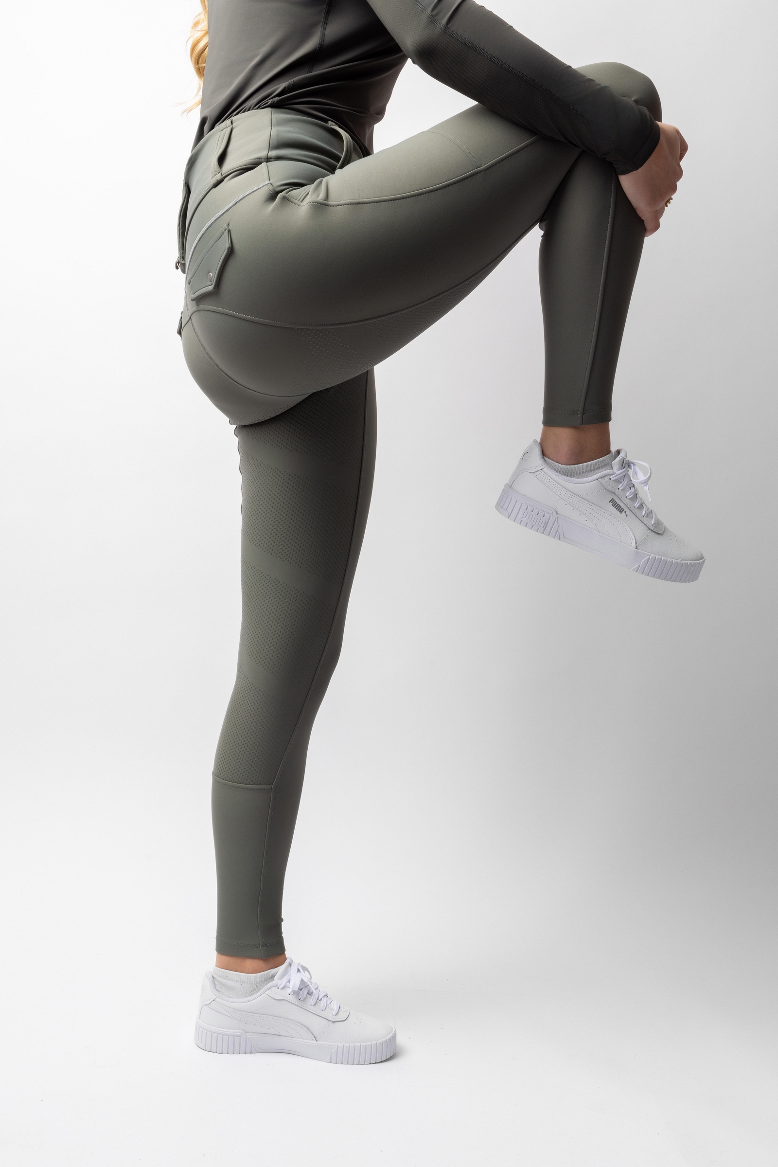 B Vertigo Chiara Pantalones de montar con asiento completo con compresi&oacute;n y dise&ntilde;o h&iacute;brido  