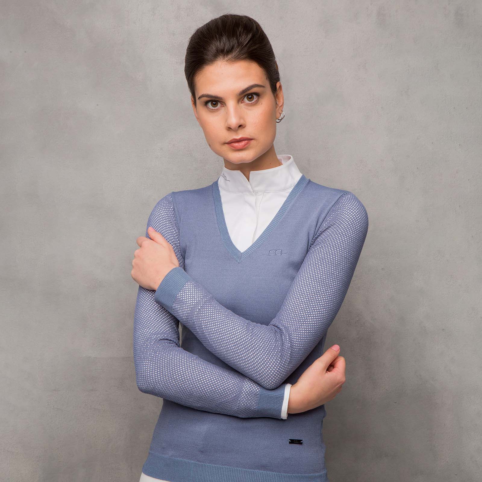 Su&eacute;ter con Mangas Perforadas para Mujer AA