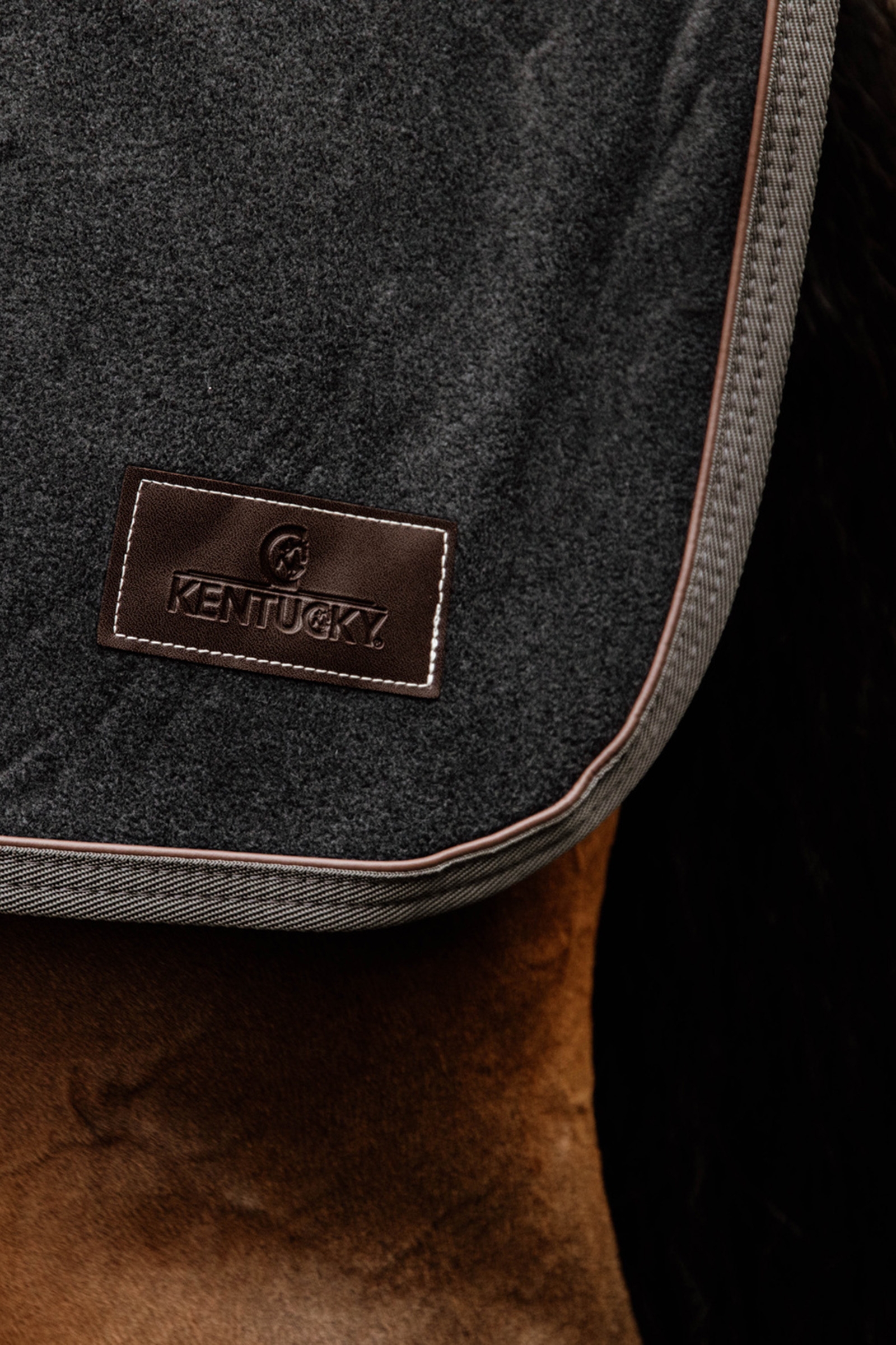 Kentucky Horsewear - Manta de equitaci&oacute;n de forro polar pesado