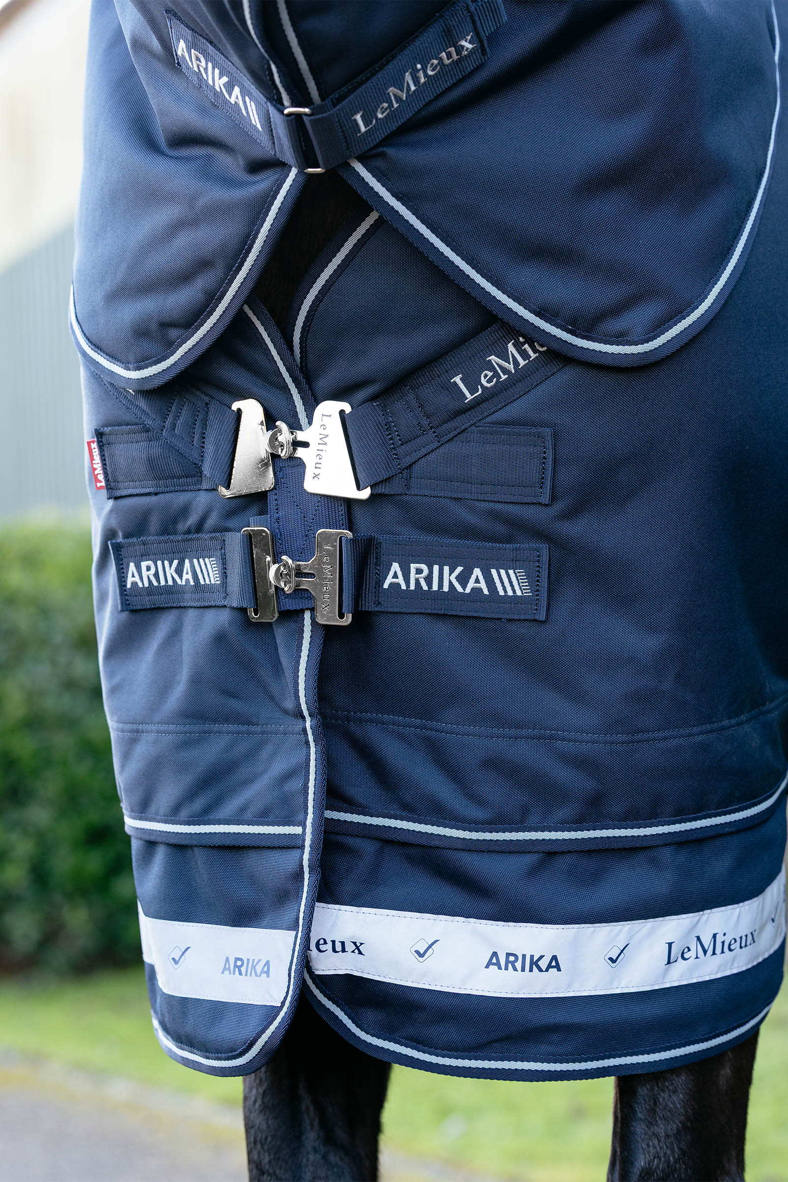 LeMieux Arika Storm-Tek manta impermeable con cuello desmontable, 200 g