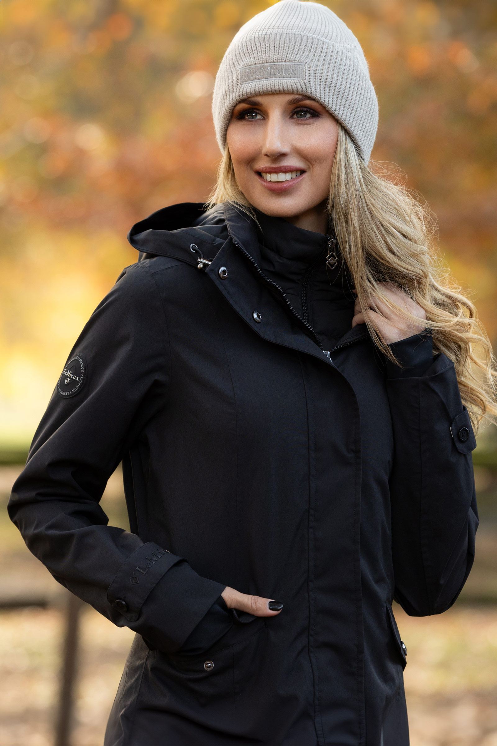 LeMieux Amelie abrigo de equitaci&oacute;n impermeable y ligero para mujer