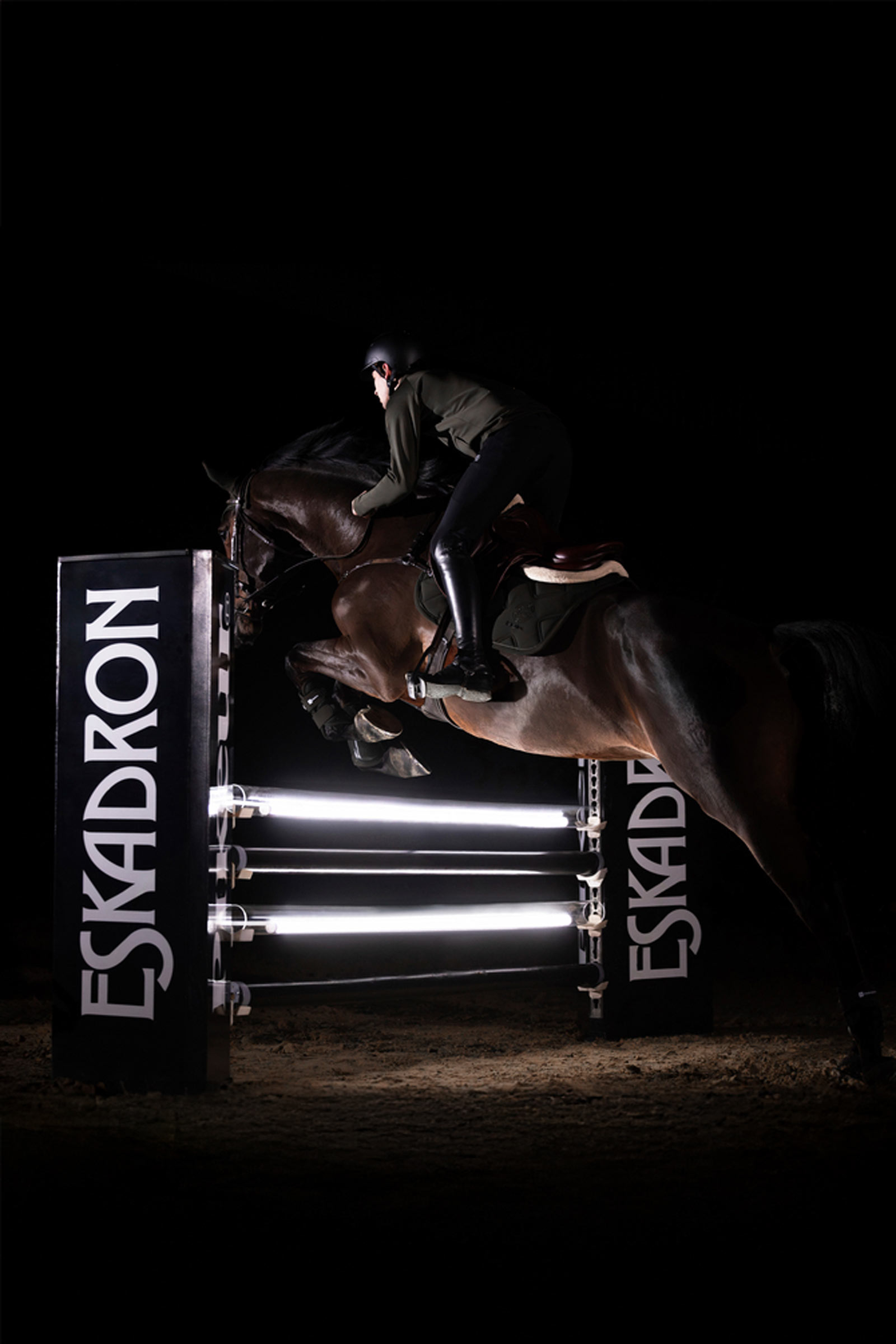 Eskadron Dynamics AW25 mantilla uso general Softshell Bicross