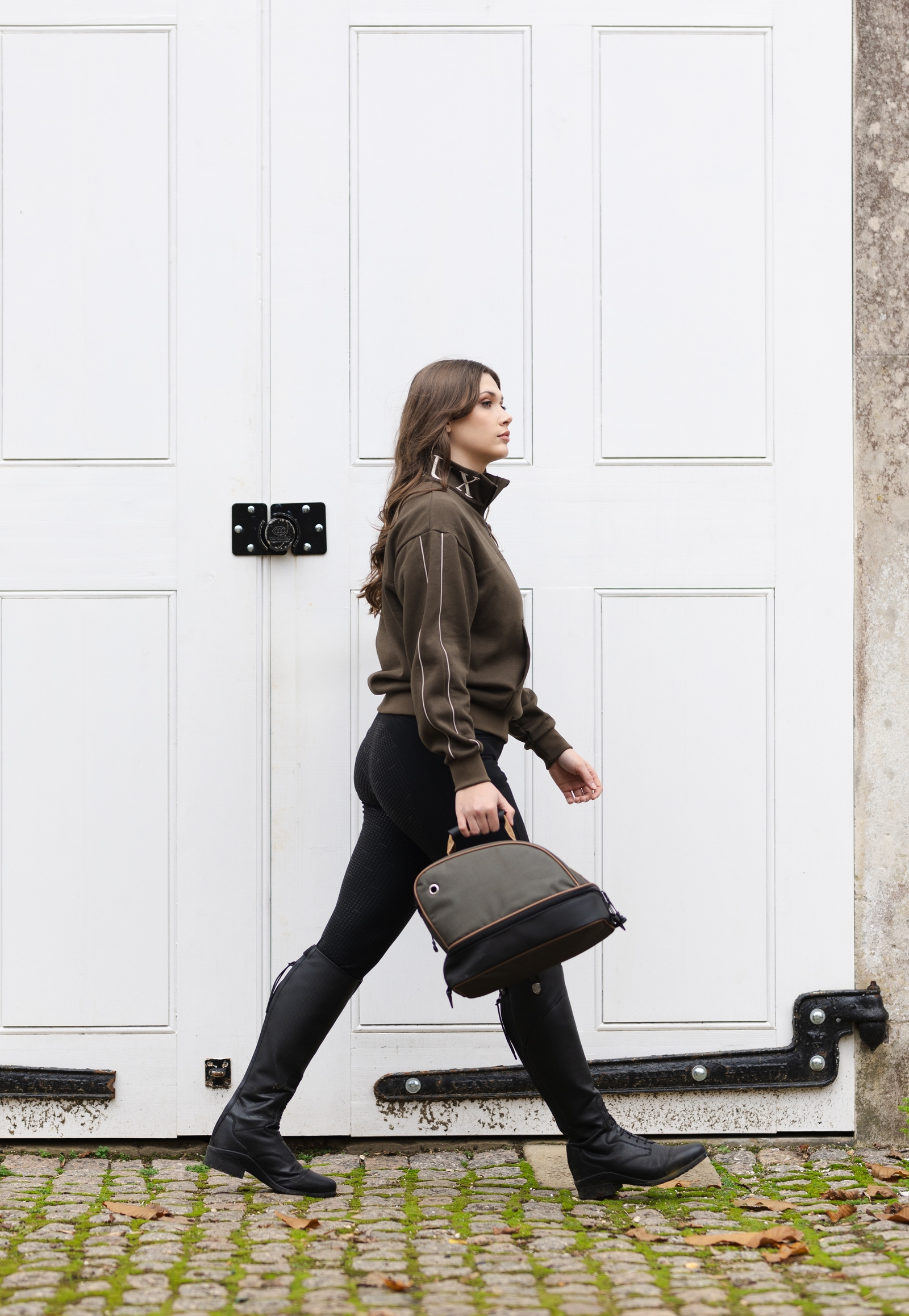 Caja de casco de equitación LeMieux