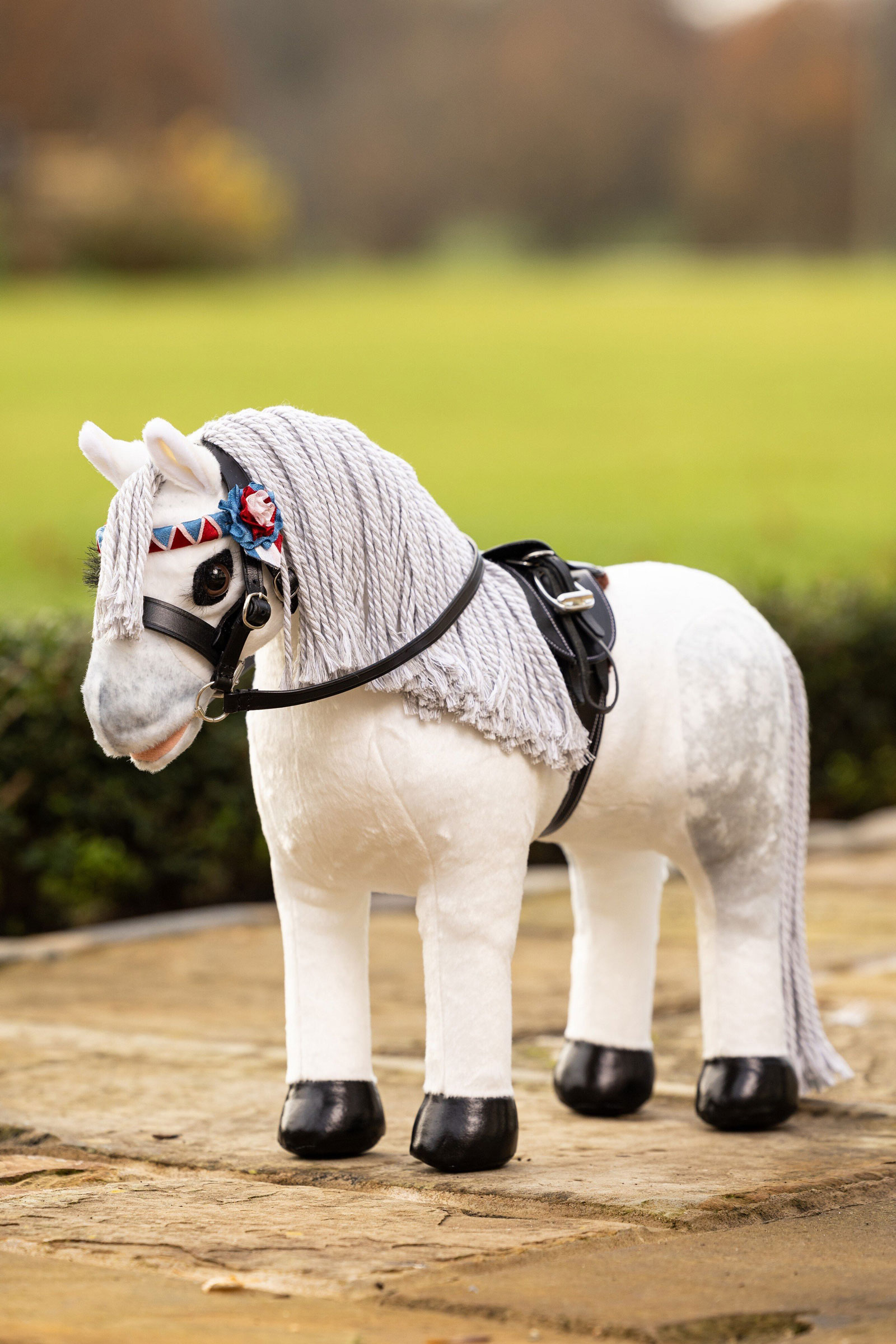 LeMieux Toy Pony mantilla doma show