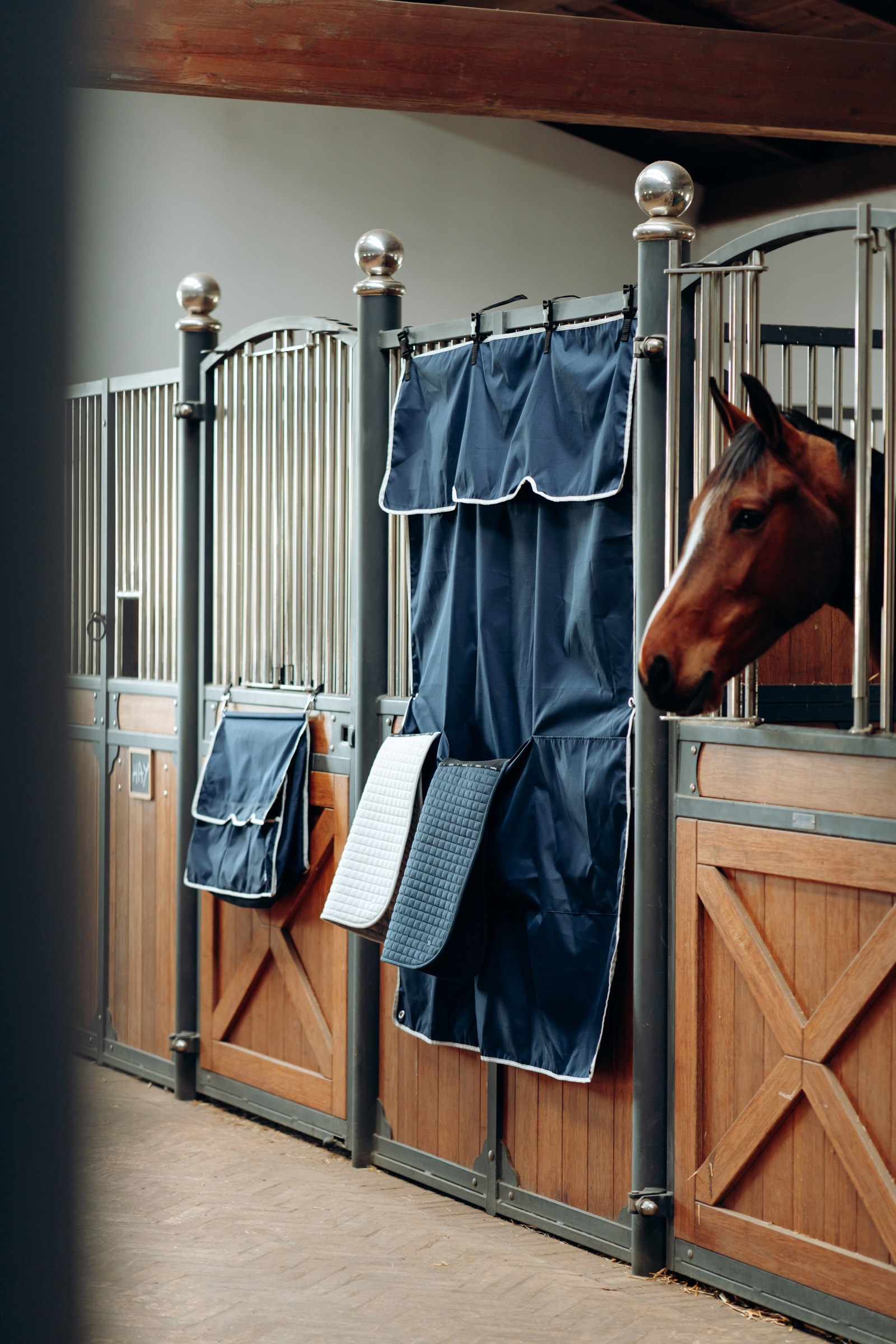 Cortina de Cuadra Horze Neat & Tidy