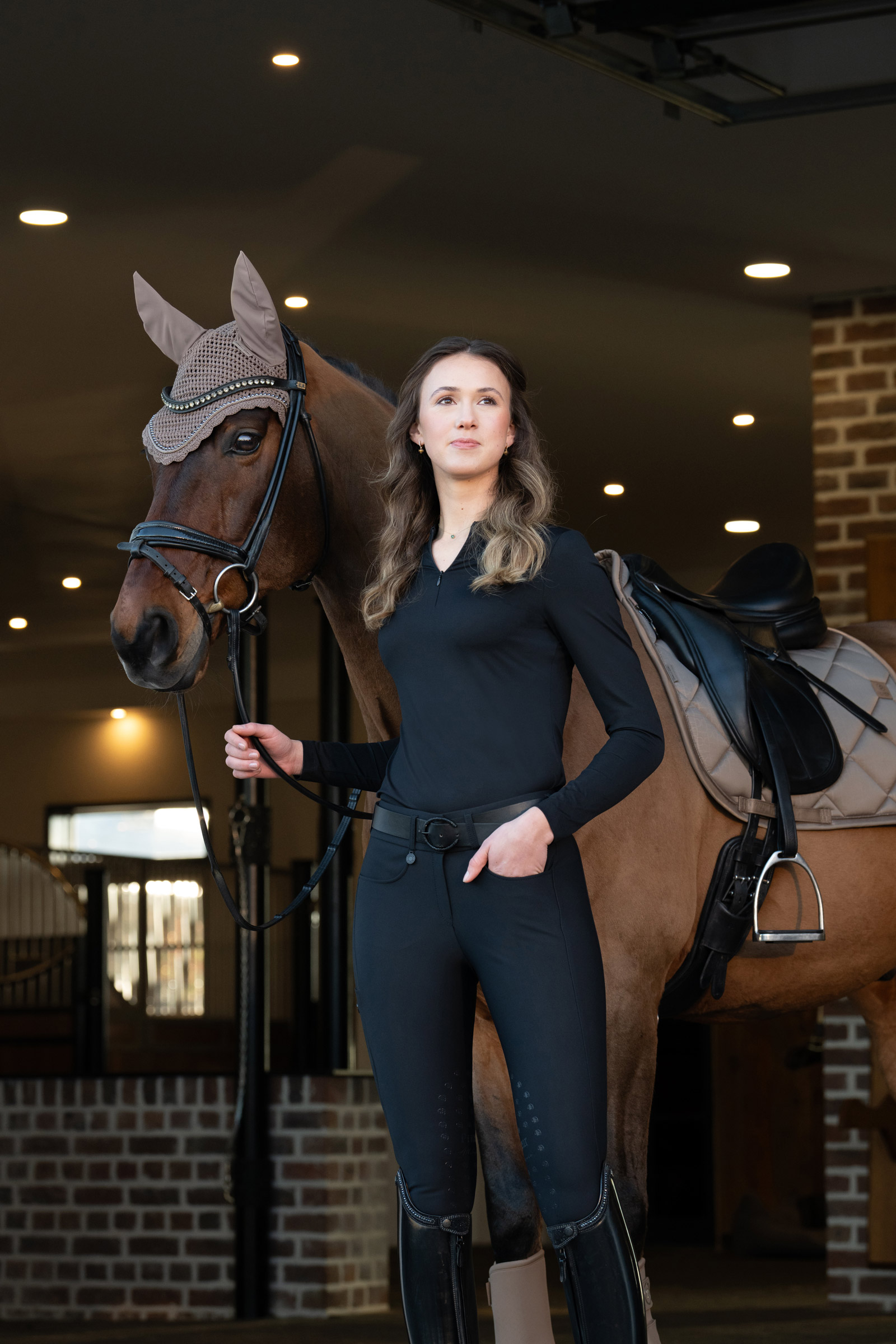 Eskadron Platinum 25 Glossy Bit Almohadilla de Silla de Doma