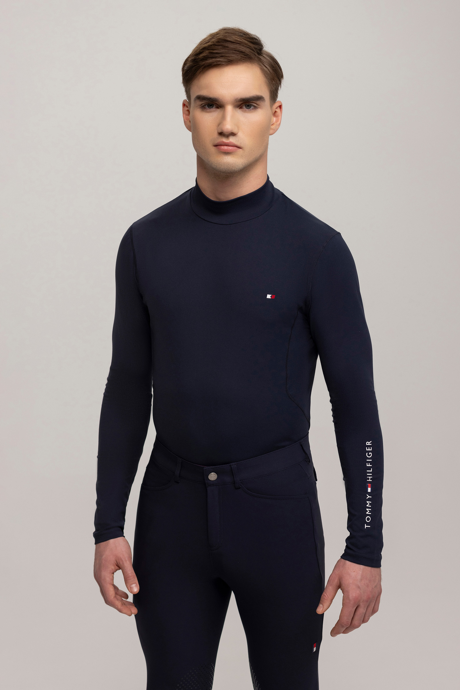 Tommy Hilfiger Equestrian Phoenix camisa de manga larga con cuello alto para hombre