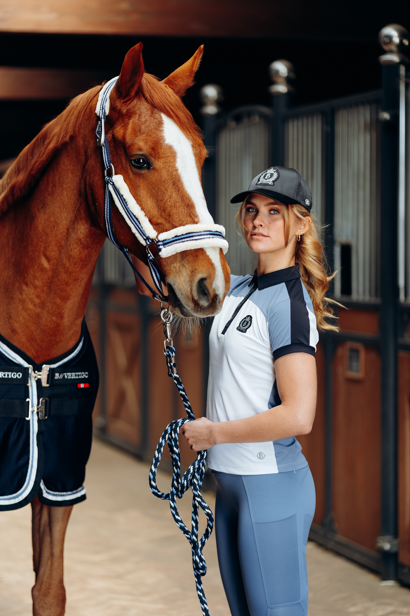 Cabezada de Cuadra con Piel SintéticoB Vertigo Cameron