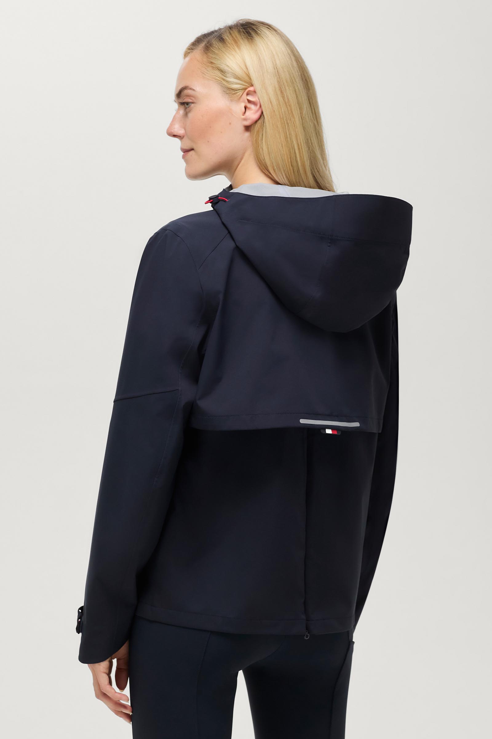 Tommy Hilfiger Equestrian Upland chaqueta impermeable para mujer compatible con airbag