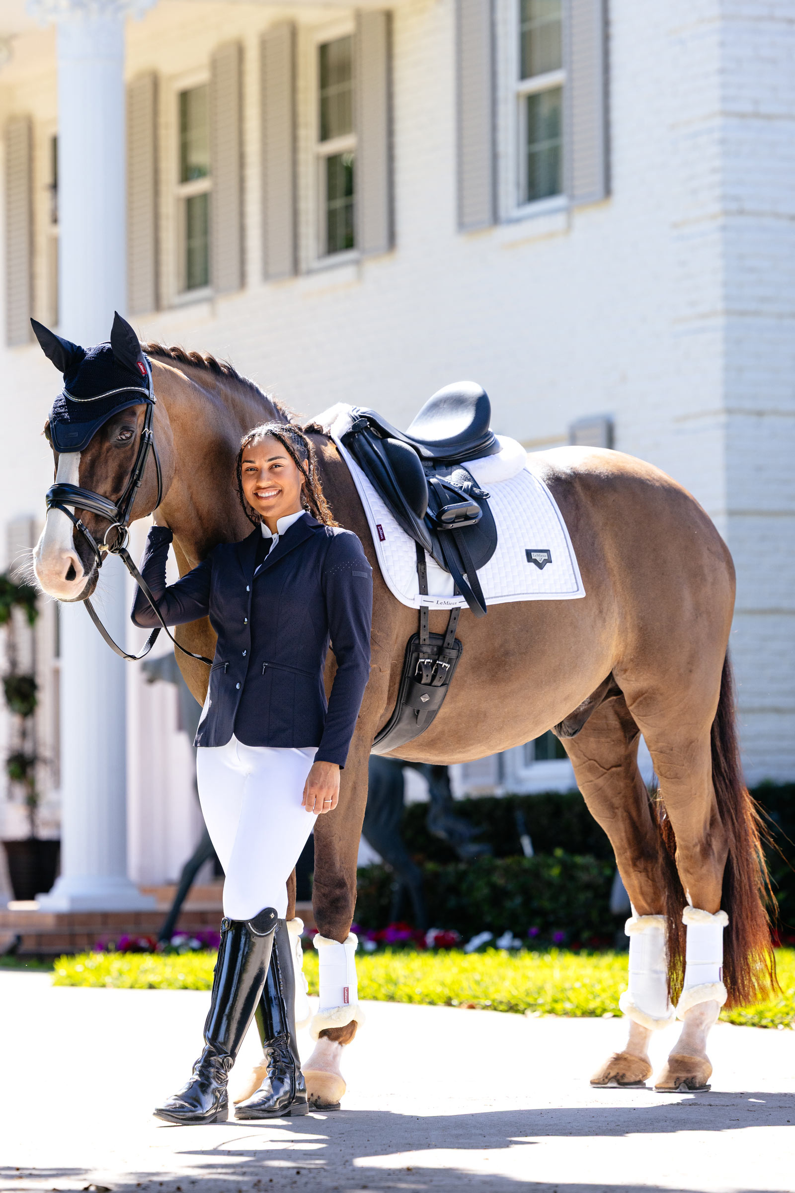 LeMieux Puissance mantilla doma de antelina